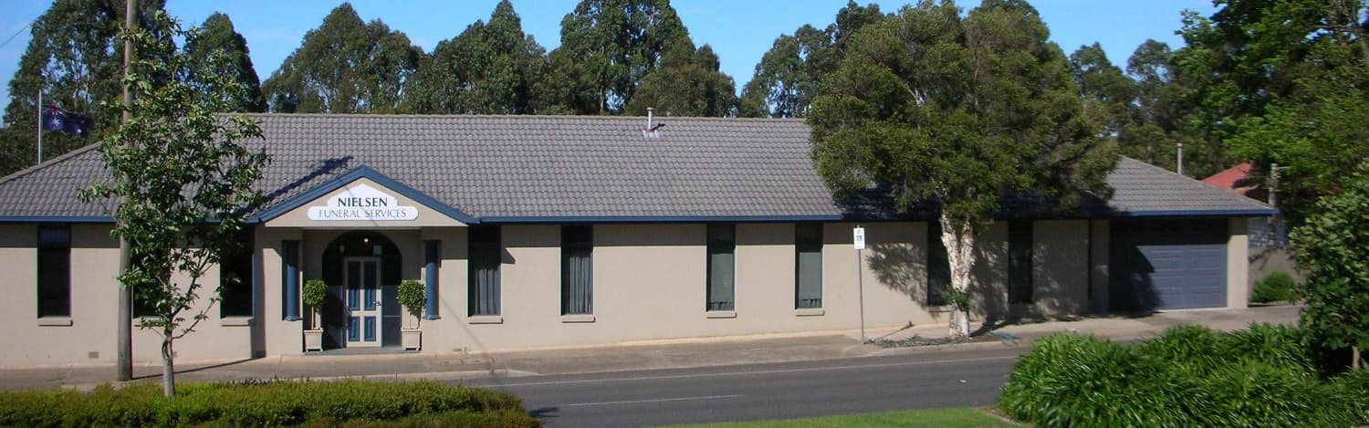 Nielsen Funeral Services, 12-14 Queen St, Warragul